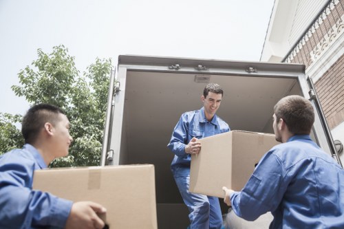 Local transport support for flat and house removals in Bow