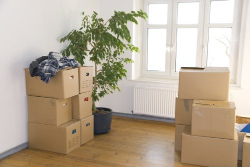 Careful loading support for flats, offices, and storage moves in Bow